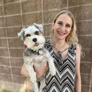 Meet your Posher, Amelia